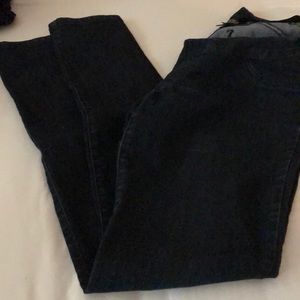 Skinny maternity jeans
